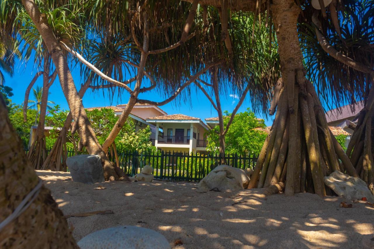 Guru Beach Resort Tangalle Kültér fotó